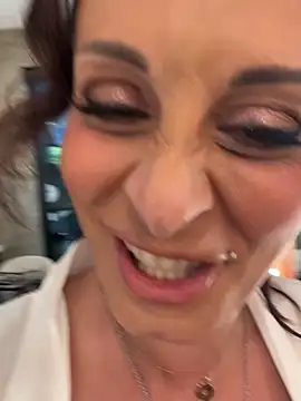 therealbeverlycious online show from 02.27.26