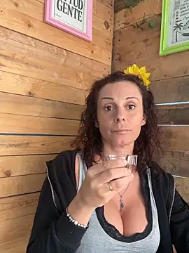 therealbeverlycious online show from 04.09.26