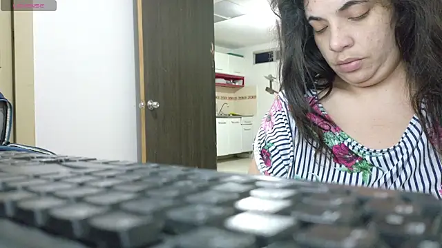 Snapshot of ladydeathz chatting on 02.21.26 ladydeathz online show from 02.21.26