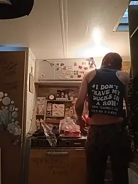 whitetrashdirtyslut online show from 05.22.26