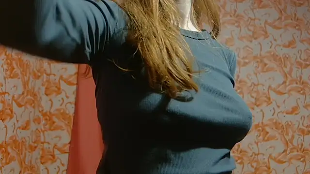 strawberrysmoothie online show from 01.04.25