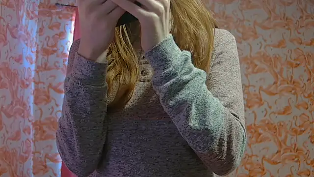 strawberrysmoothie online show from 02.23.25