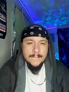 Snapshot of Spunonymous chatting on 01.14.25 Spunonymous online show from 01.14.25