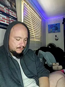 Snapshot of Spunonymous chatting on 01.16.25 Spunonymous online show from 01.16.25