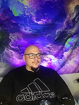 Snapshot of Spunonymous chatting on 02.15.25 Spunonymous online show from 02.15.25