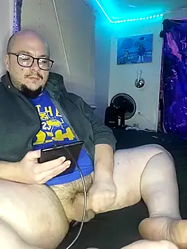 Snapshot of Spunonymous chatting on 02.22.25 Spunonymous online show from 02.22.25