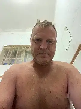 Snapshot of sexycouple109 chatting on 03.04.26 sexycouple109 online show from 03.04.26