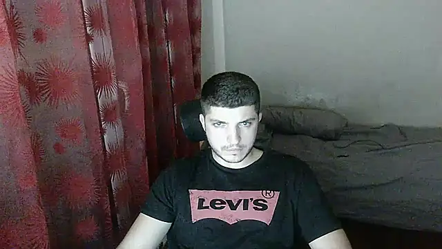 BoiWhore online show from 09.19.25