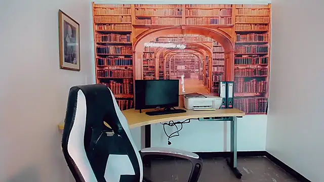 khiara moretti online show from 01.03.25