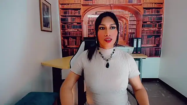 khiara moretti online show from 01.07.25