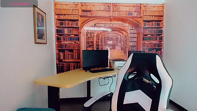 khiara moretti online show from 02.01.25