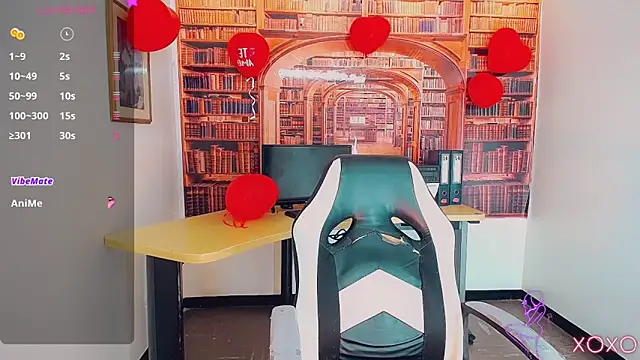 khiara moretti online show from 02.18.25