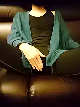 Snapshot of --MIKASA-- chatting on 02.05.25 --MIKASA-- online show from 02.05.25