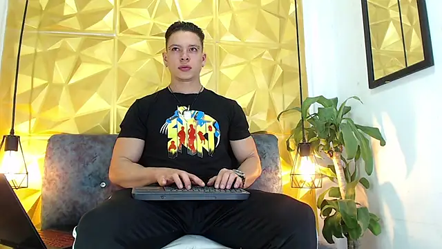 Snapshot of Baxter_Dex chatting on 12.13.24 Baxter Dex online show from 12.13.24