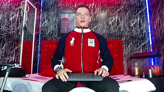 Snapshot of Baxter_Dex chatting on 12.29.24 Baxter Dex online show from 12.29.24