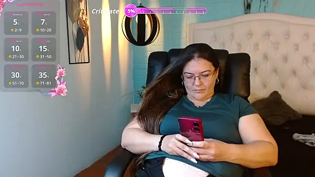 MsJossie online show from 03.04.26