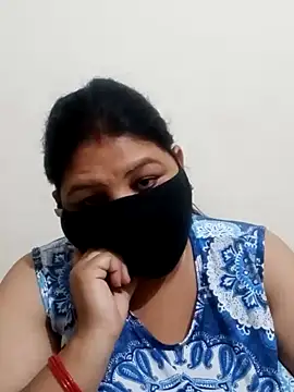 Snapshot of Shoni__ chatting on 12.07.24 Shoni online show from 12.07.24