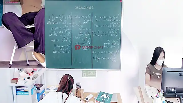 Snapshot of _Math_ chatting on 12.30.24 Math online show from 12.30.24