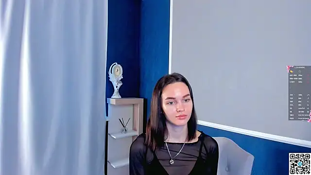 Snapshot of AnneKlint chatting on 12.24.24 AnneKlint online show from 12.24.24