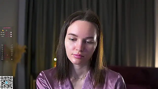 Snapshot of AnneKlint chatting on 01.05.25 AnneKlint online show from 01.05.25