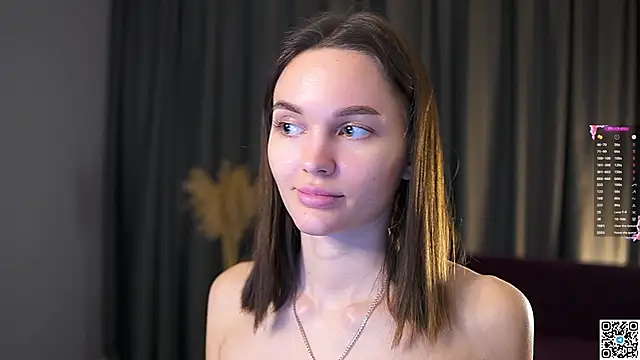 Snapshot of AnneKlint chatting on 01.14.25 AnneKlint online show from 01.14.25