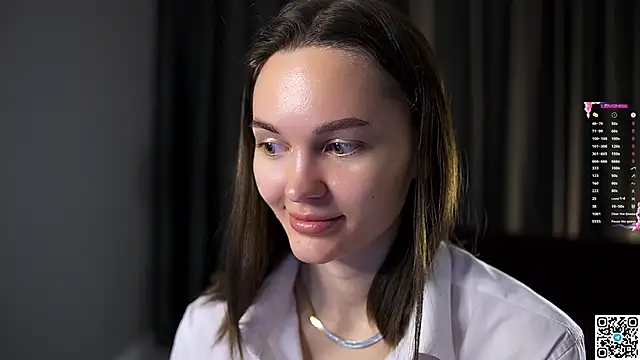 Snapshot of AnneKlint chatting on 01.22.25 AnneKlint online show from 01.22.25