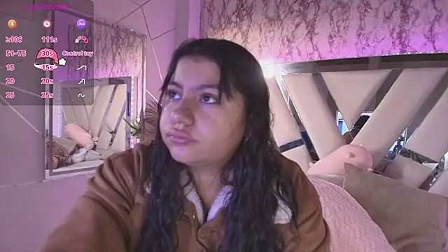 Snapshot of Miaa_Smiith1 chatting on 12.14.24 Miaa Smiith1 online show from 12.14.24