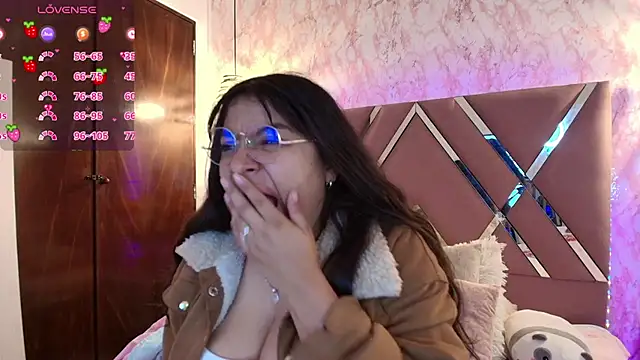 Snapshot of Miaa_Smiith1 chatting on 02.09.25 Miaa Smiith1 online show from 02.09.25