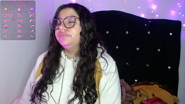 Snapshot of Miaa_Smiith1 chatting on 09.15.25 Miaa Smiith1 online show from 09.15.25