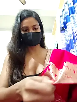 Snapshot of SimaRoy- chatting on 01.28.25 SimaRoy- online show from 01.28.25