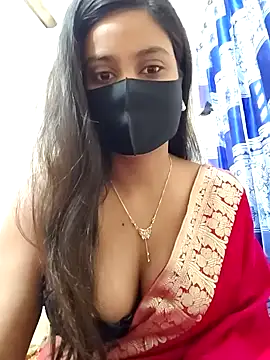 Snapshot of SimaRoy- chatting on 02.04.25 SimaRoy- online show from 02.04.25