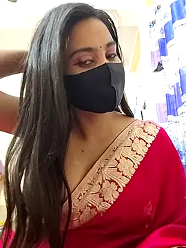 Snapshot of SimaRoy- chatting on 02.16.25 SimaRoy- online show from 02.16.25