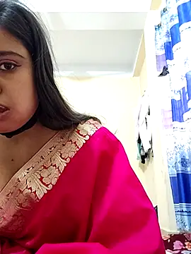 Snapshot of SimaRoy- chatting on 02.17.25 SimaRoy- online show from 02.17.25