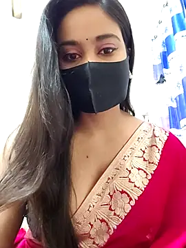 Snapshot of SimaRoy- chatting on 02.19.25 SimaRoy- online show from 02.19.25