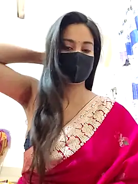 Snapshot of SimaRoy- chatting on 02.19.25 SimaRoy- online show from 02.19.25