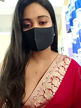 Snapshot of SimaRoy- chatting on 02.20.25 SimaRoy- online show from 02.20.25