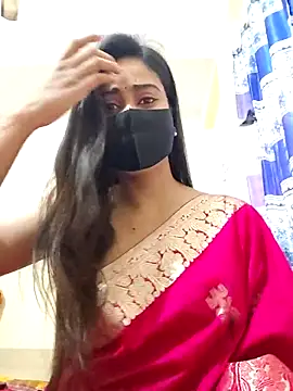 Snapshot of SimaRoy- chatting on 02.21.25 SimaRoy- online show from 02.21.25