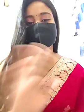 Snapshot of SimaRoy- chatting on 02.21.25 SimaRoy- online show from 02.21.25