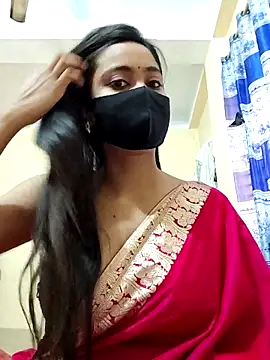 Snapshot of SimaRoy- chatting on 02.22.25 SimaRoy- online show from 02.22.25