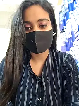 Snapshot of SimaRoy- chatting on 02.26.25 SimaRoy- online show from 02.26.25