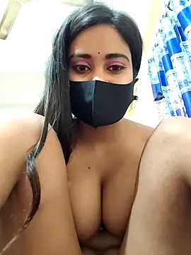 Snapshot of SimaRoy- chatting on 03.18.25 SimaRoy- online show from 03.18.25