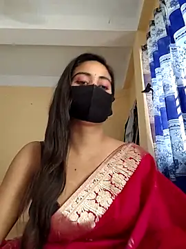 Snapshot of SimaRoy- chatting on 03.18.25 SimaRoy- online show from 03.18.25