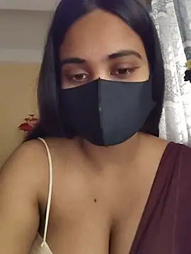 Snapshot of SimaRoy- chatting on 10.12.25 SimaRoy- online show from 10.12.25