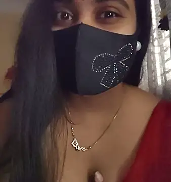 Snapshot of SimaRoy- chatting on 11.08.25 SimaRoy- online show from 11.08.25