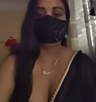 Snapshot of SimaRoy- chatting on 11.11.25 SimaRoy- online show from 11.11.25