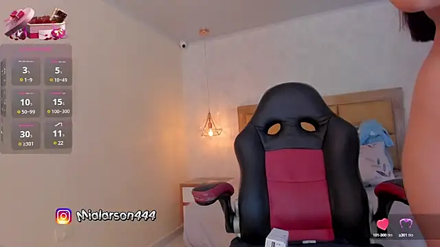 LARSONMIA online show from 02.17.25