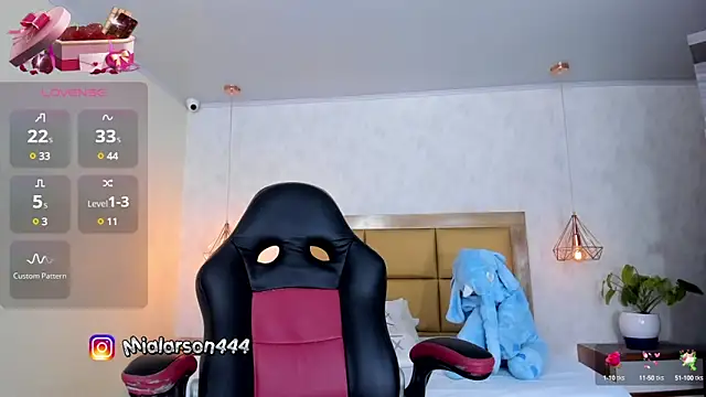 LARSONMIA online show from 03.01.25