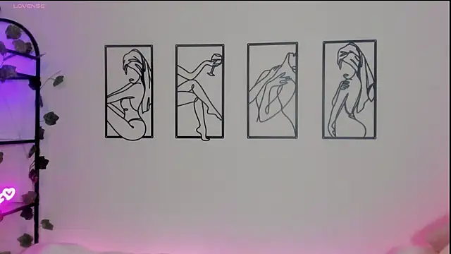 Megan Rodrigo online show from 03.01.25