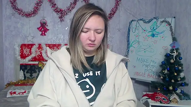 Snapshot of SallyVerda chatting on 12.15.25 SallyVerda online show from 12.15.25