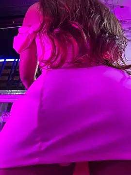 Amber Martins  online show from 02.08.25